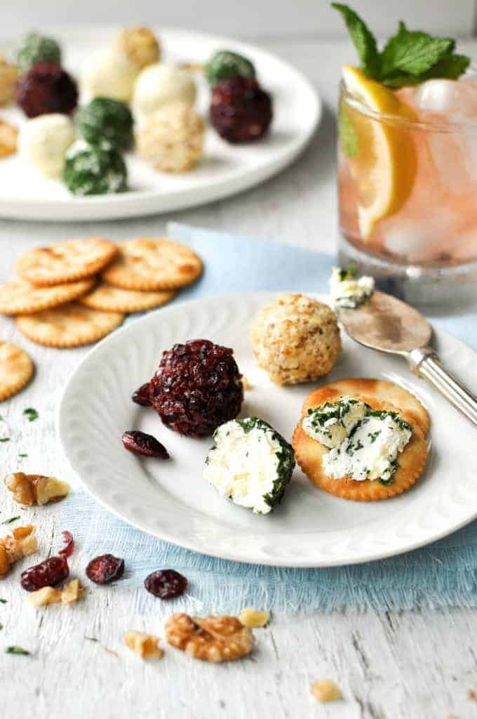 Cheese Truffles (Mini Cheese Balls) - so much more practical than making one giant one! Fast and easy to make, with 3 filling variations and loads of coating options.
