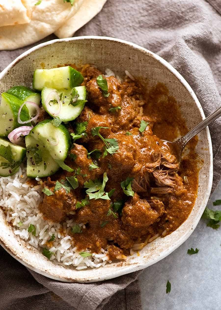 Rogan Josh in a bow, ready to be eaten