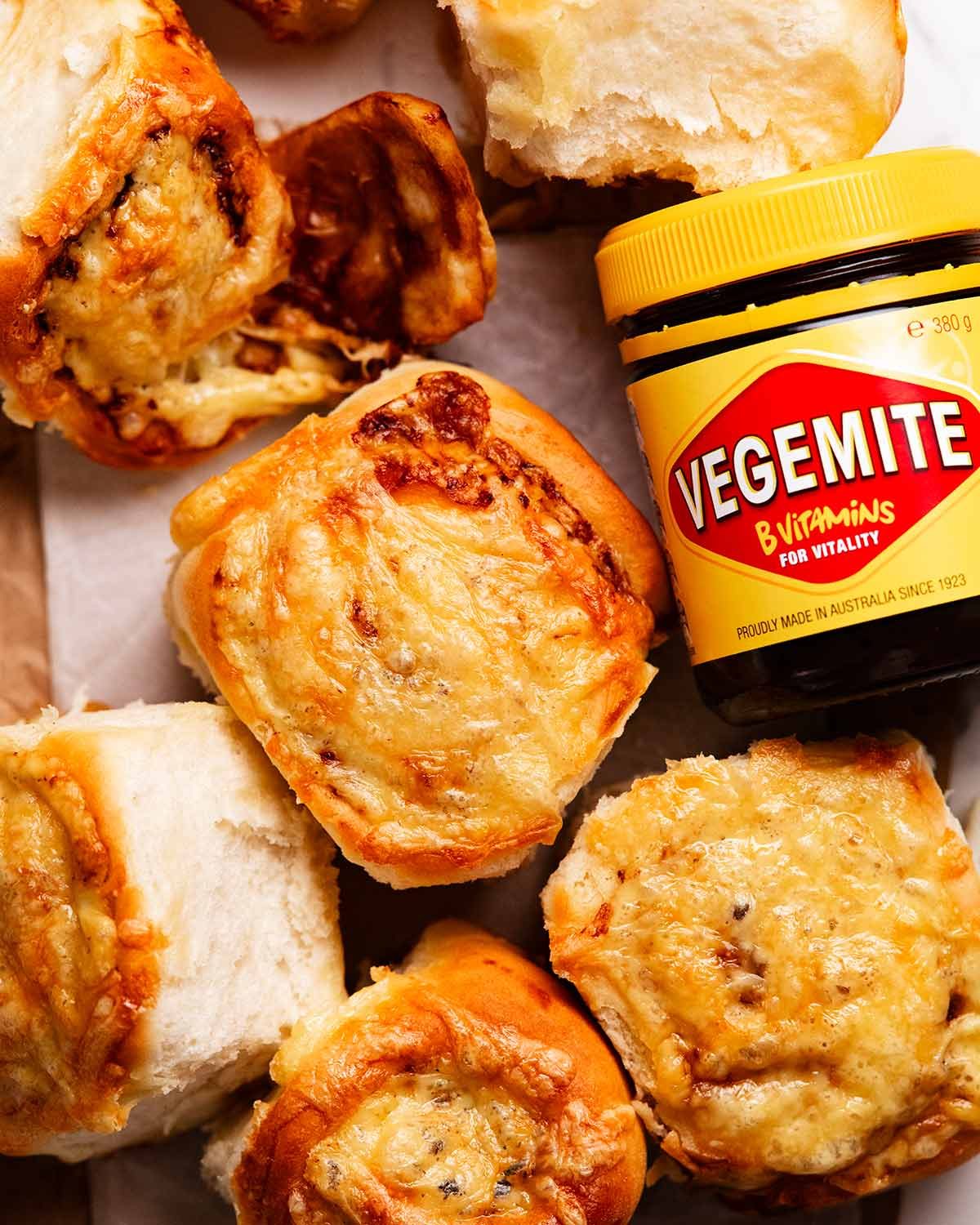 Cheese and Vegemite scrolls (Cheesymite scrolls)