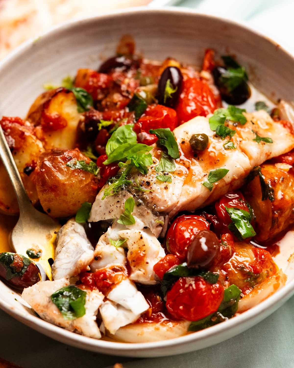 Puttanesca fish tray bake dinner